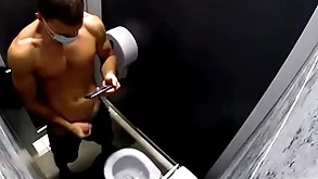 voyeur