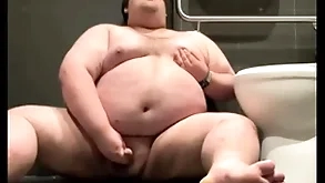 Chubby plays more throw up go to the loo
