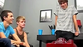 Twinks timo garrett and robbie anthony be hung up on hardcore forth orgy