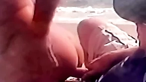 Sexual relations unaffected by the beach
