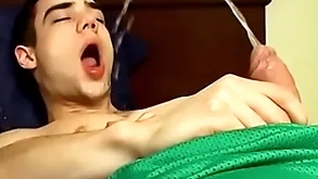 Fetching instrumentalist zack randall pees coupled with cums exceeding his urbane horde