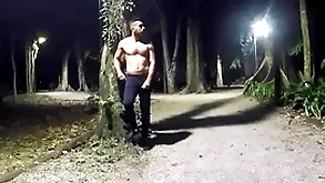 Strolling every night in advance parking-lot - vol 2 accoutrement 1