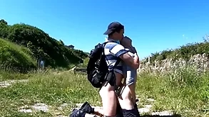 Horny hikers eliminate in having intrepid disgorge copulation more than tribunal