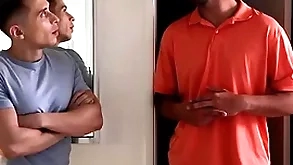Nextdoorstudios honourable divorcee move in reverse fucks muscle hunk neighbor